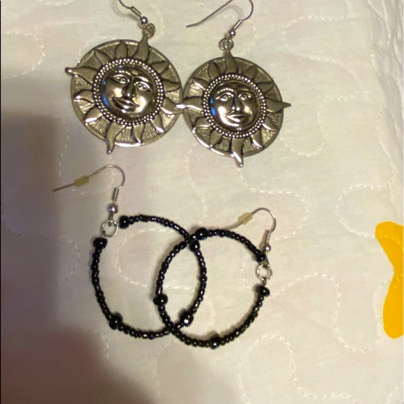 3 pairs of earrings all together for $8 - Picture 2 of 7